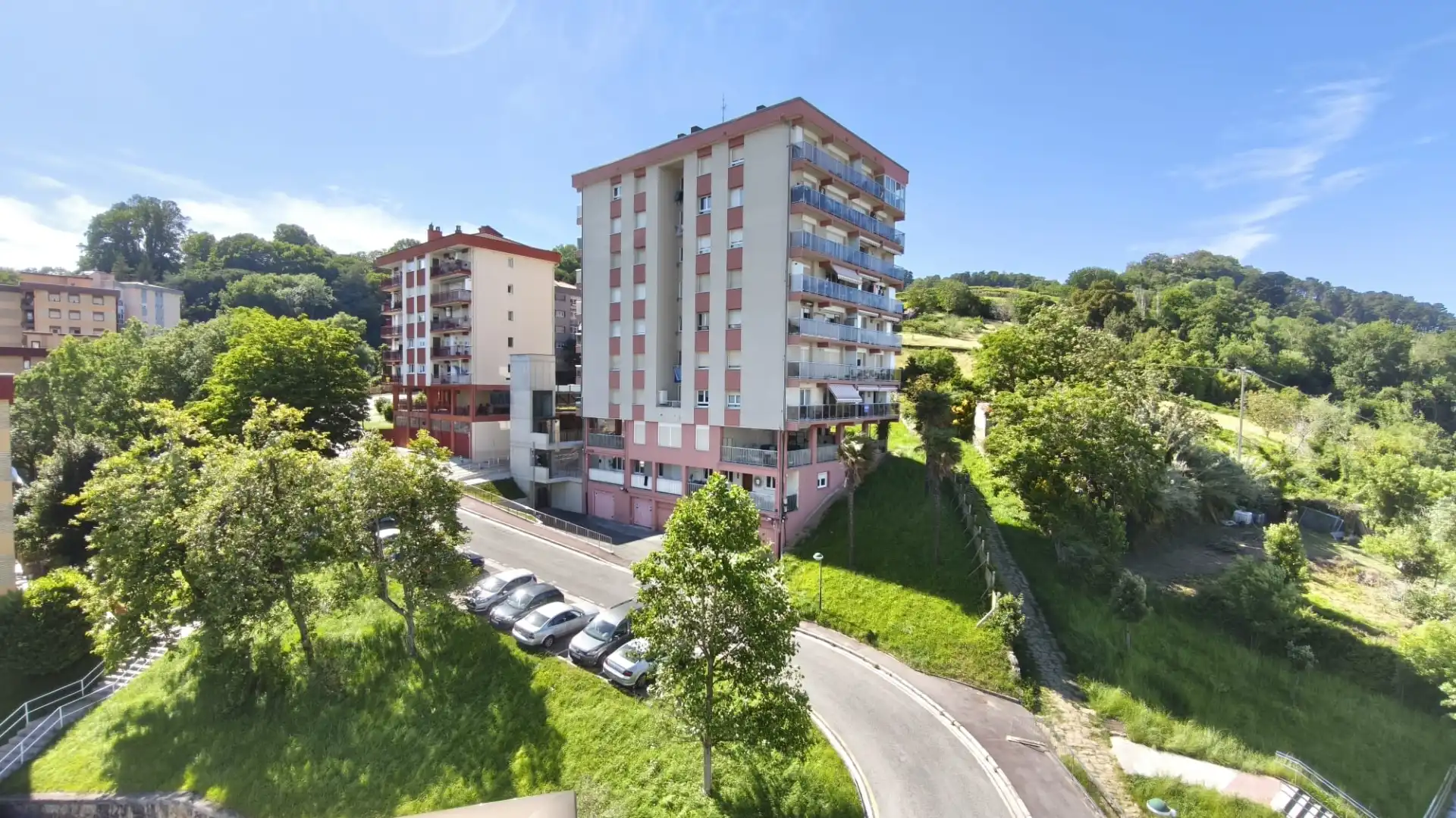 Vista exterior de Pis en venda en Zarautz amb Terrassa i Moblat