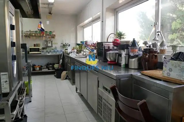 Casa con piscina en venta en Carrer Sant Martí, imagen 95