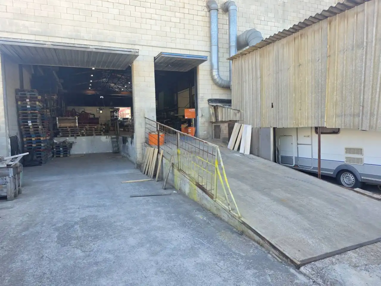 Nave industrial en venta en Manresa