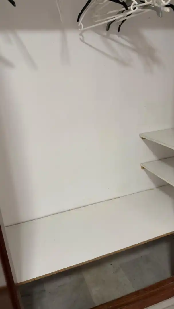 Piso para compartir en Granada con Calefacción, Terraza y Amueblado