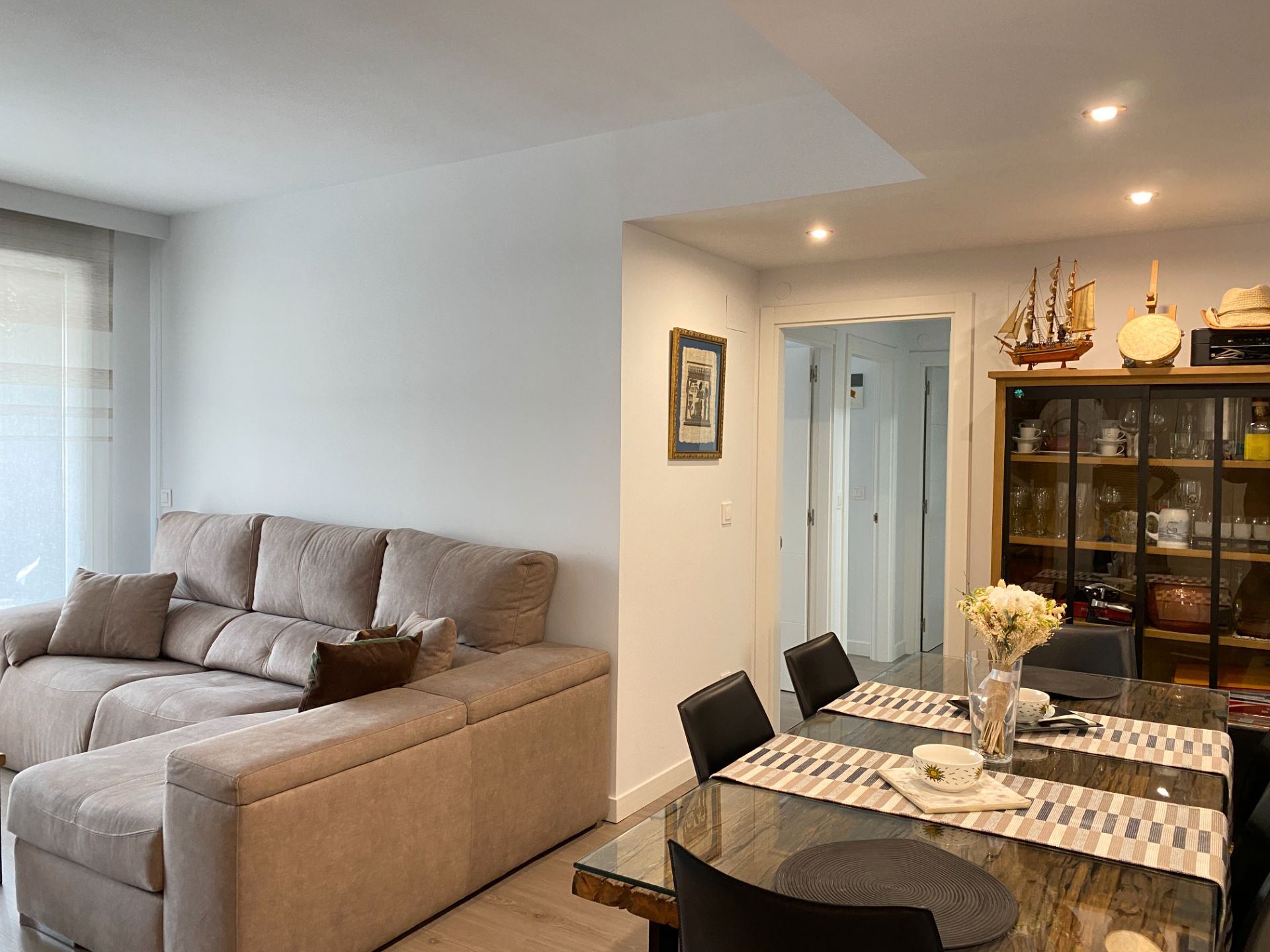 Sala d'estar de Pis en venda en Bilbao  amb Calefacció, Terrassa i Traster