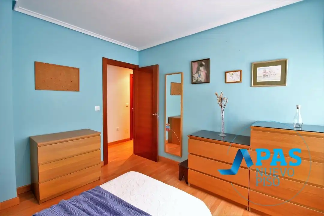 Habitación de Piso en venta en Santander con Calefacción