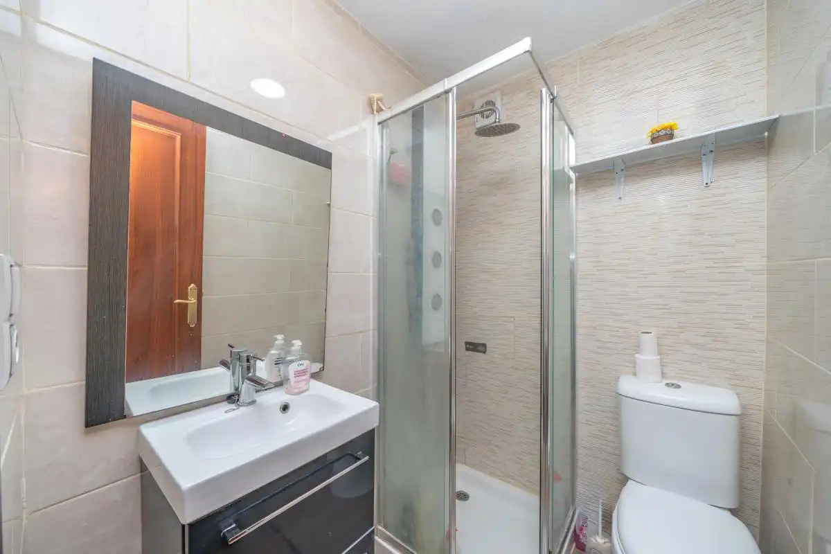 Baño de Piso en venta en Pedreguer con Calefacción
