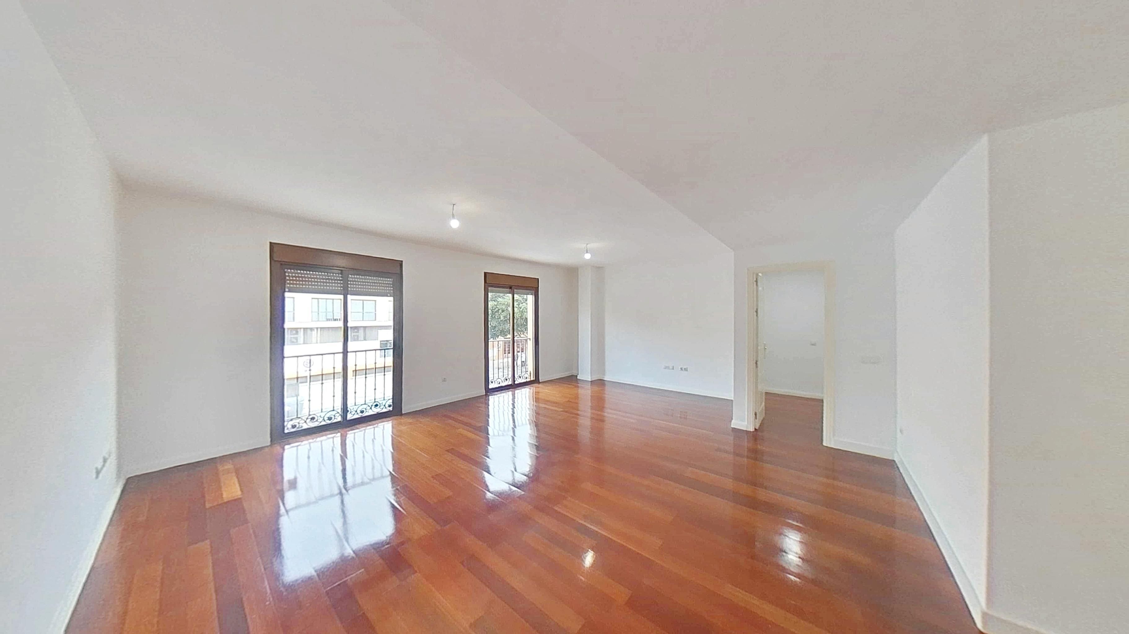 Vista exterior de Piso en venta en Málaga Capital con Calefacción, Parquet y Horno