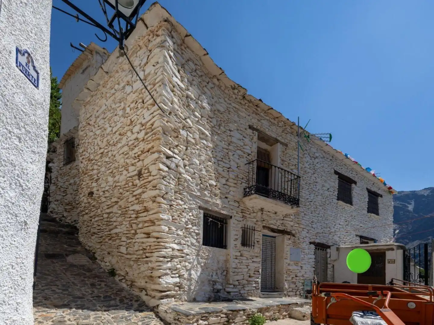 Vista exterior de Casa o chalet en venta en Trevélez con Amueblado