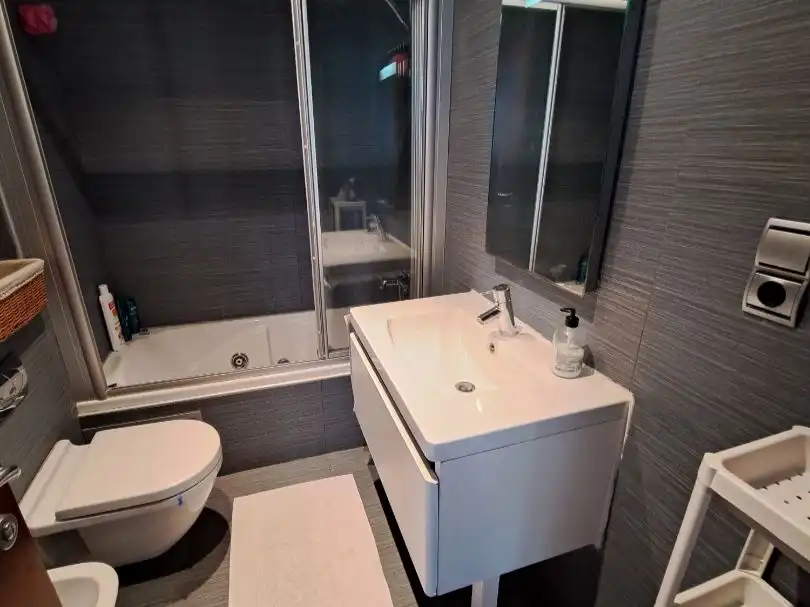 Apartamento con piscina en venta en Paseo Miramar 60, imagen 25