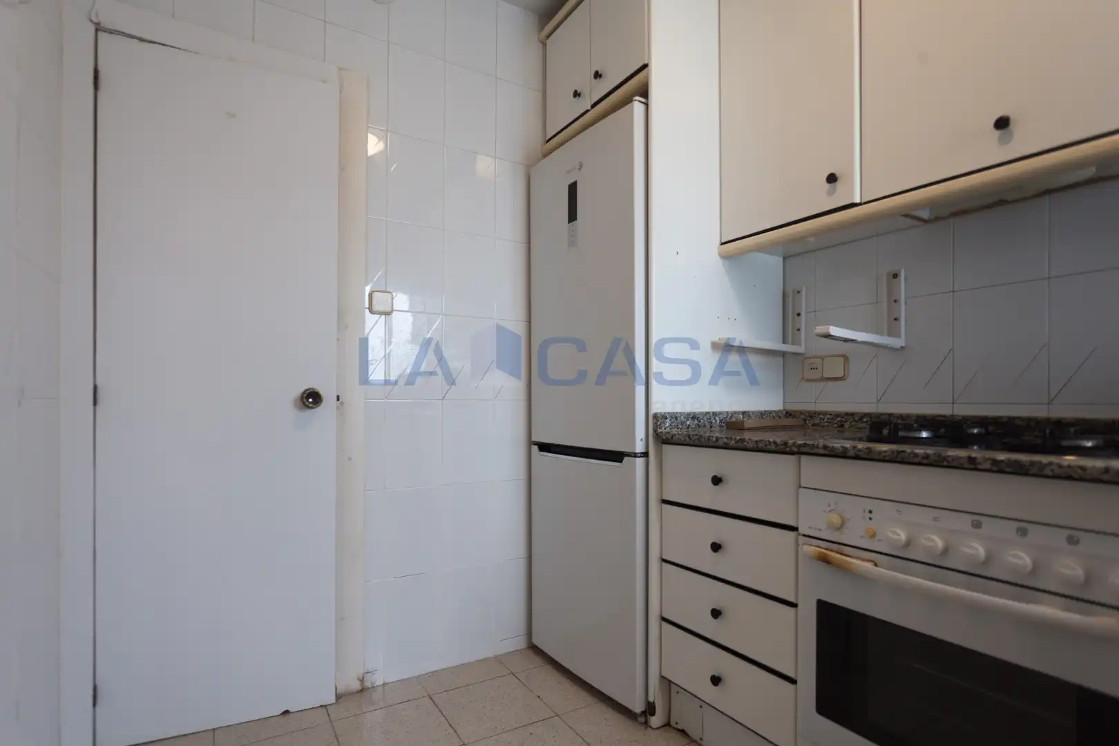Küche von Wohnung zum Verkauf in L'Hospitalet de Llobregat