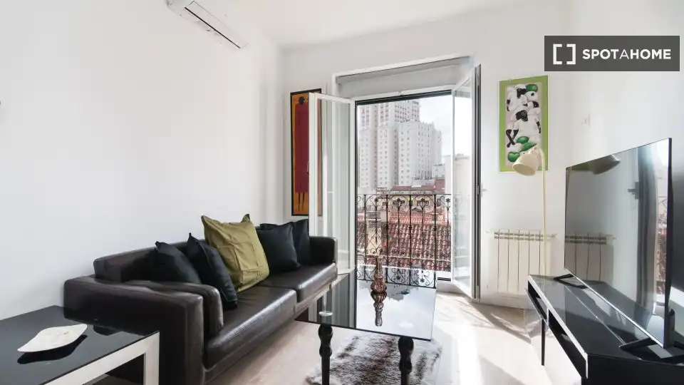 Fotografía del inmueble reportado: 2.500 €/mes — Universidad – Malasaña, Madrid