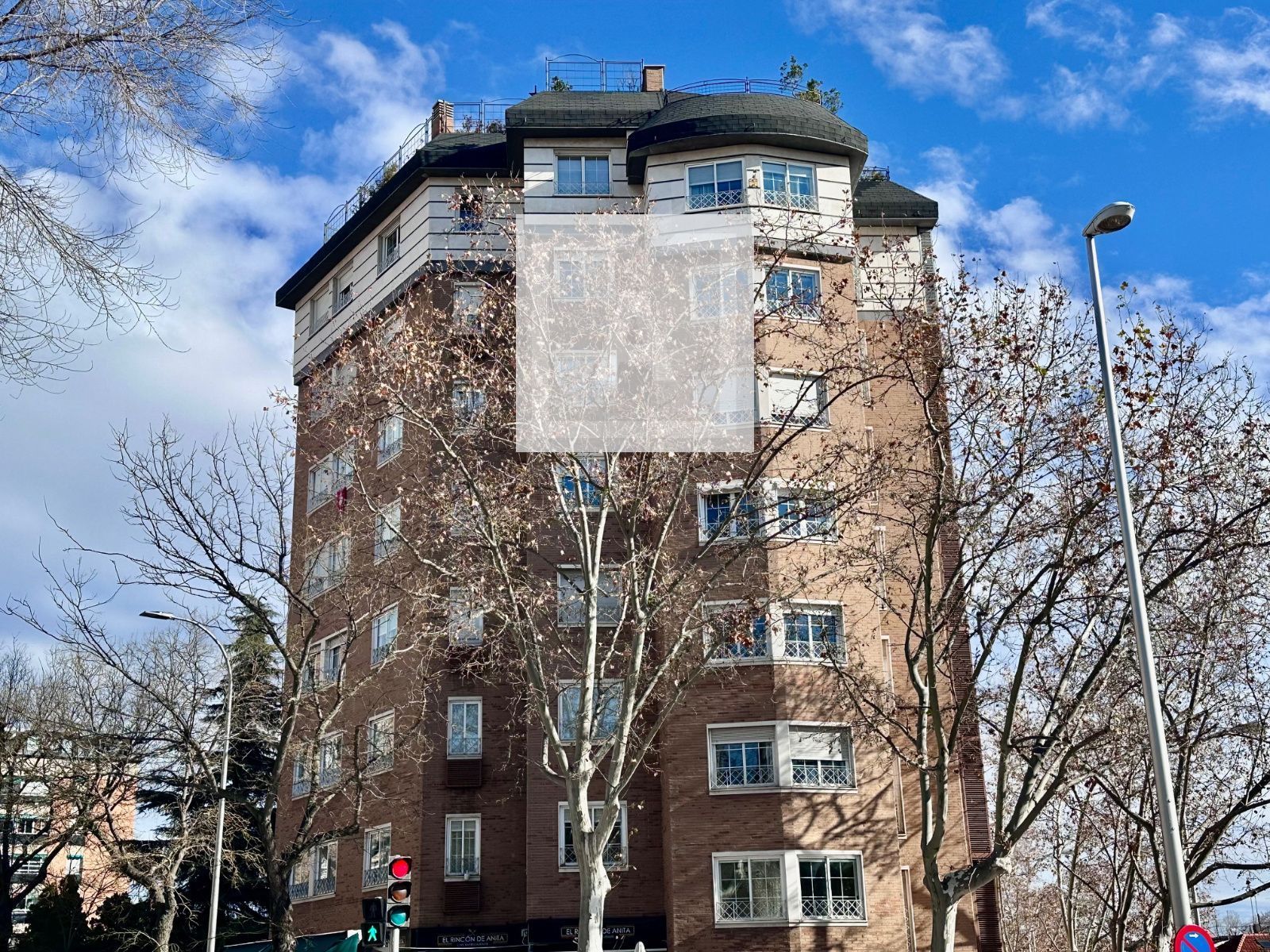 Exterior view of Flat to rent in  Madrid Capital  with Air Conditioner, Heating and Swimming Pool