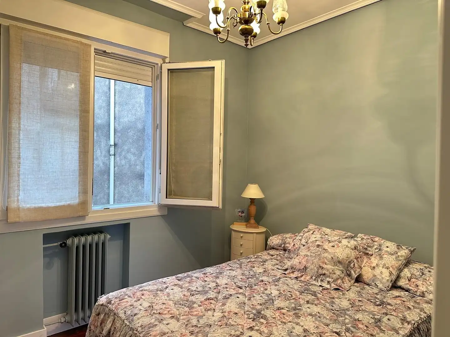Habitación de Piso en venta en Getxo  con Calefacción, Terraza y Amueblado