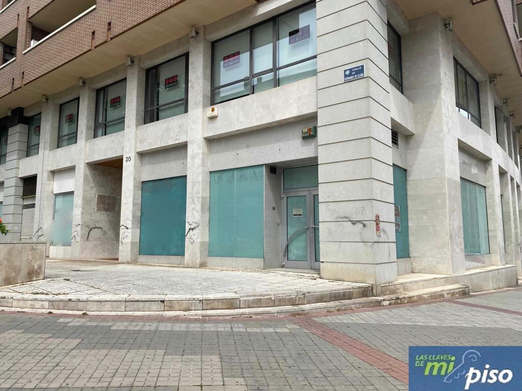 Exterior view of Premises to rent in Valladolid Capital  with Air Conditioner