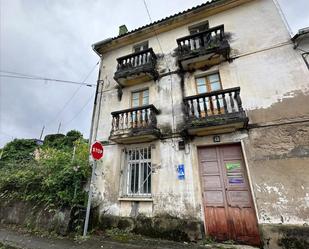 Außenansicht von Wohnungen zum verkauf in Pontedeume