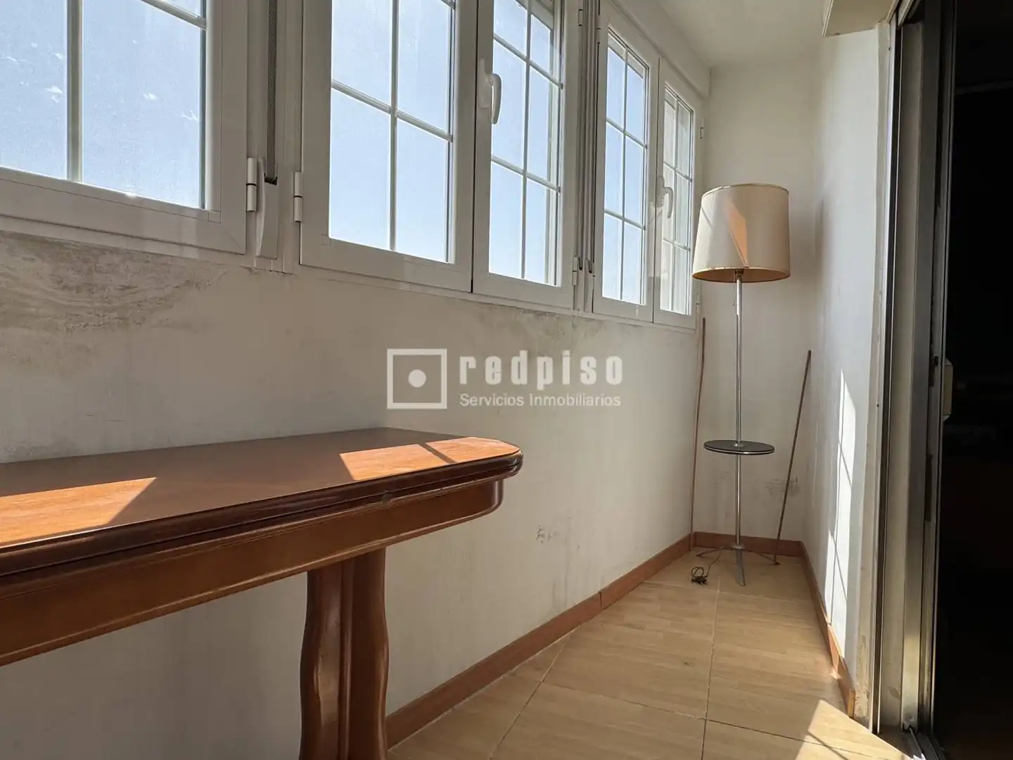 Habitación de Piso en venta en Madrid con Terraza