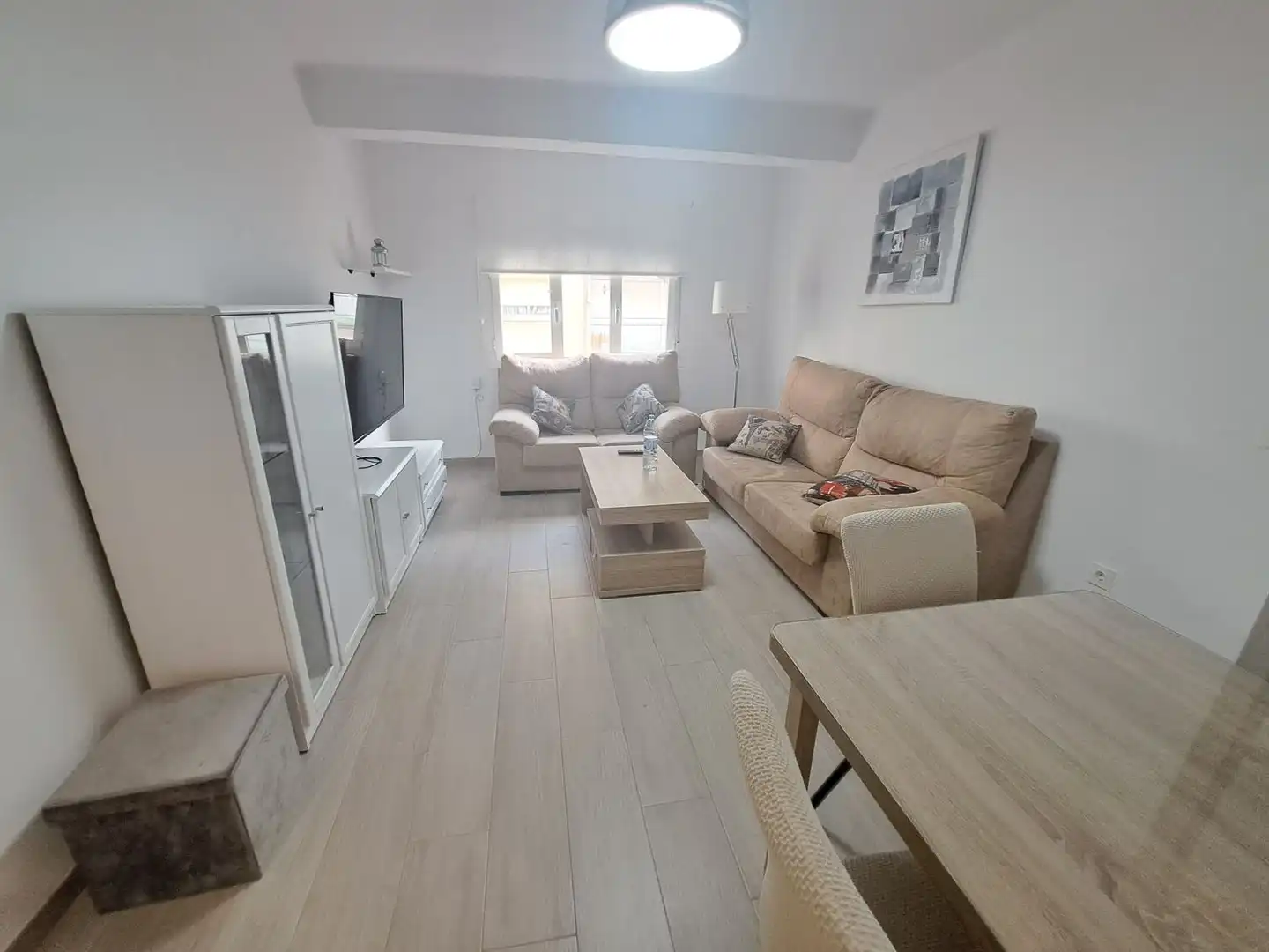 Sala de estar de Piso de alquiler en Granada con Aire acondicionado, Calefacción y Balcón