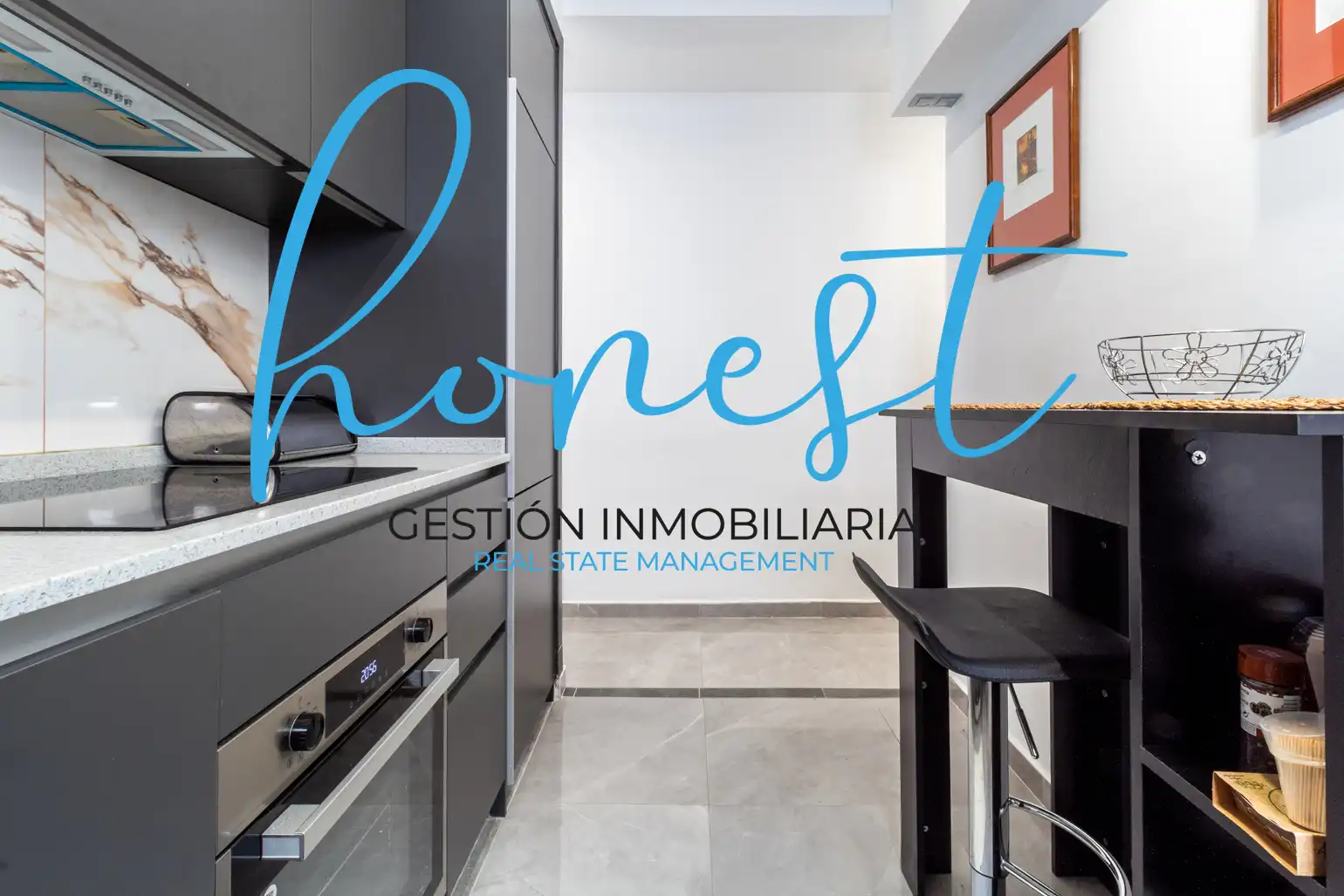 Vista exterior de Casa o chalet en venta en Torremolinos con Aire acondicionado y Amueblado