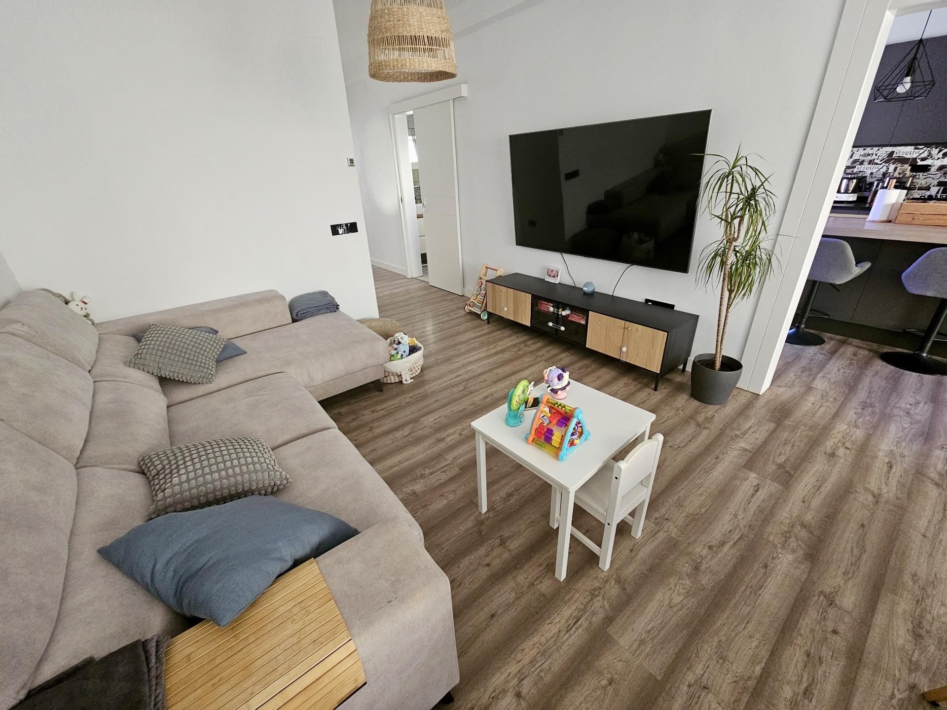 Living room of Flat for sale in Tordera  with Air Conditioner, Heating and Parquet flooring