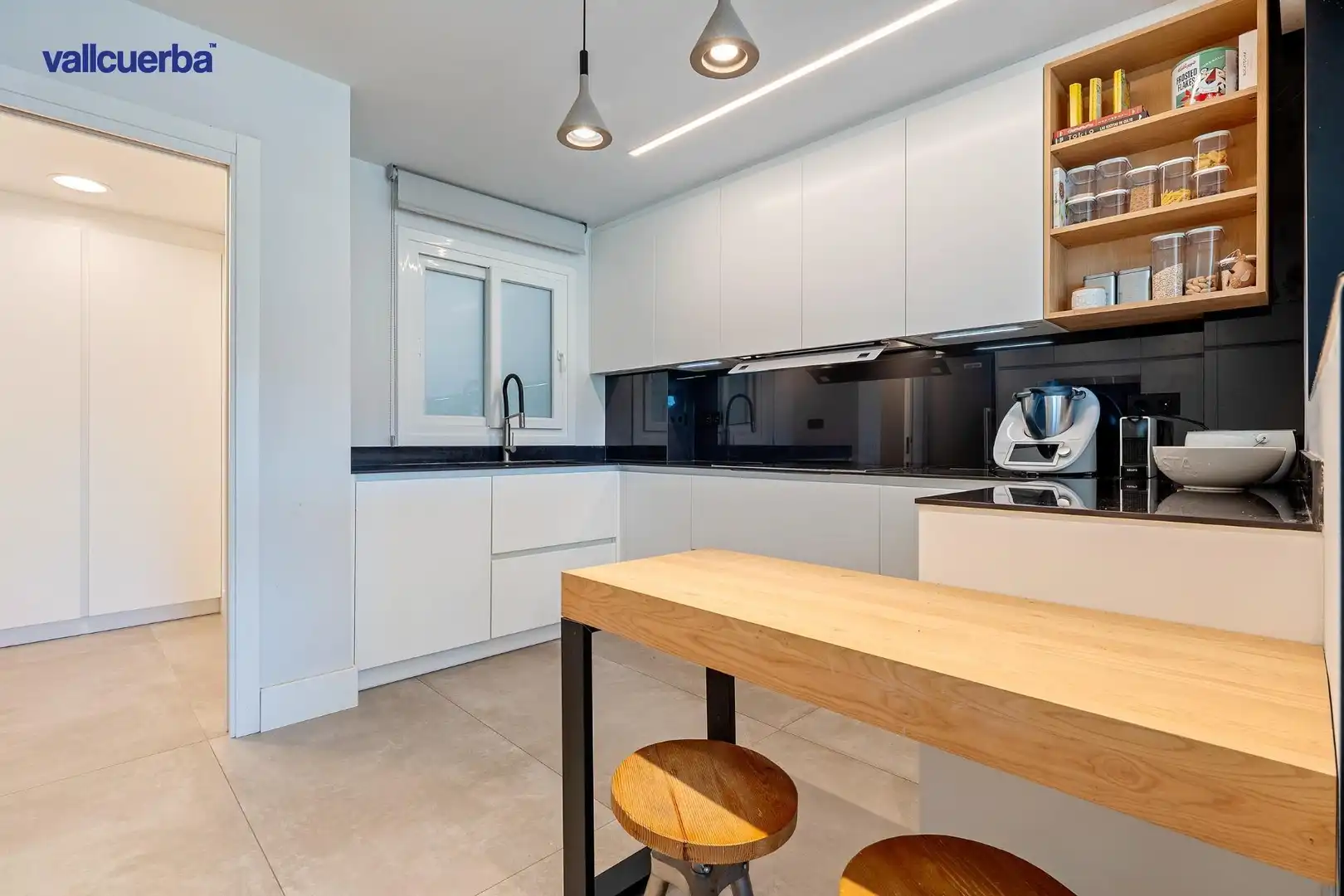 Kitchen of Flat for sale in Reus  with Air Conditioner, Heating and Balcony