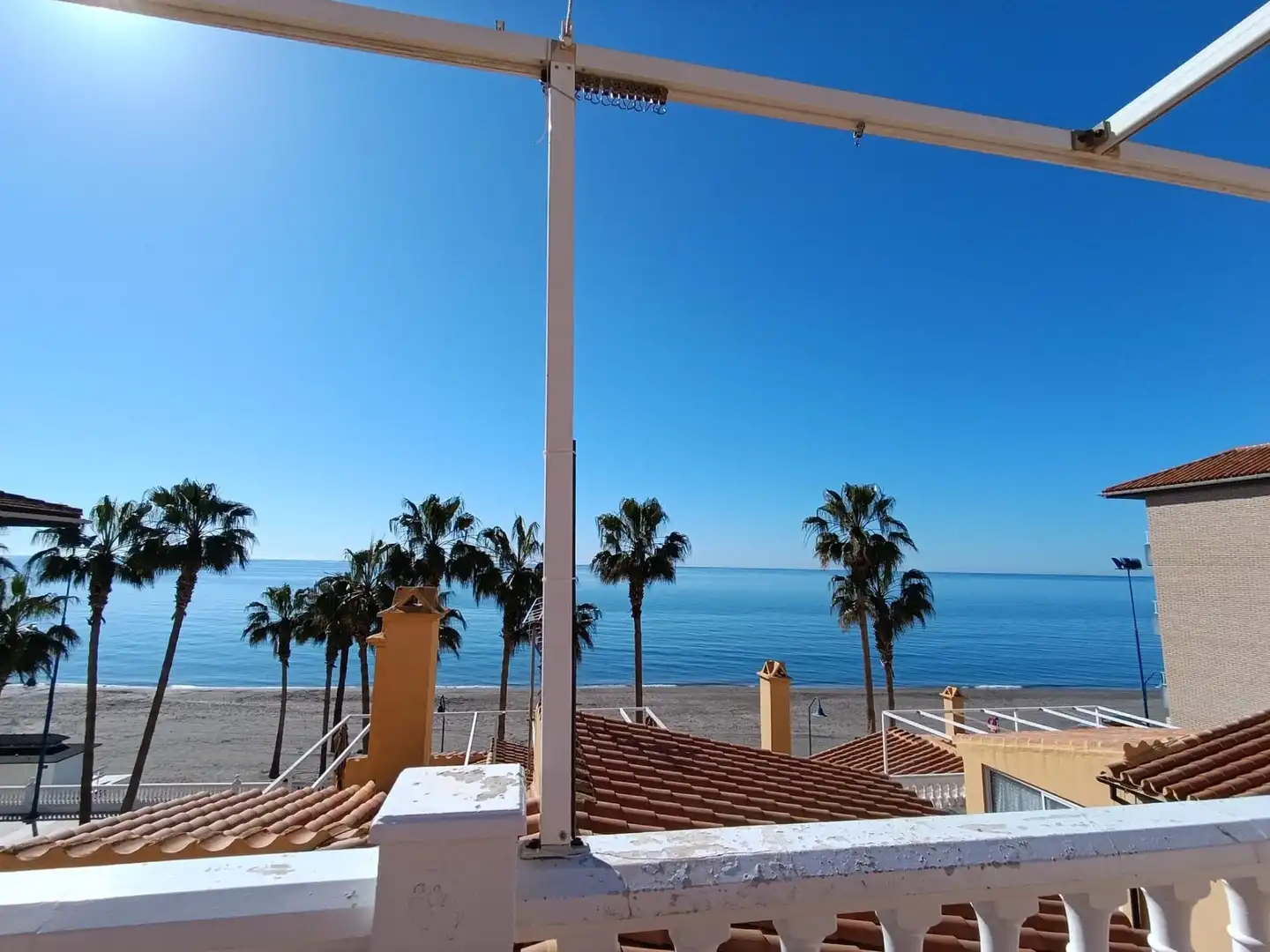 Außenansicht von Maisonette zum Verkauf in Torrox mit Terrasse