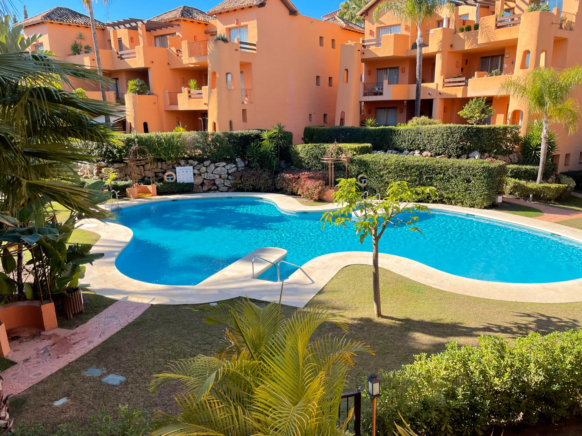 Swimming pool of Apartment for sale in Estepona  with Air Conditioner, Heating and Furnished