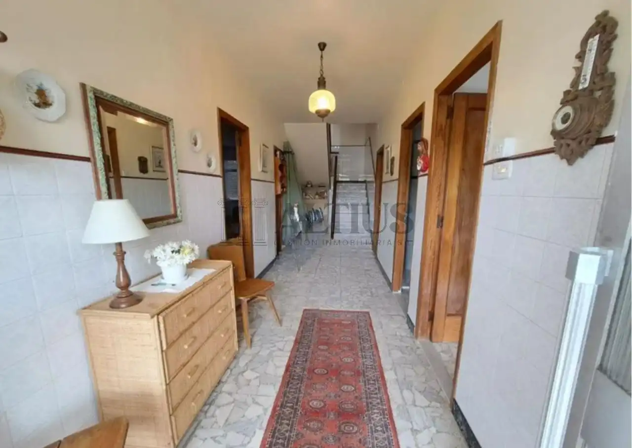 Casa o chalet en venta en Boiro con Calefacción, Jardín privado y Amueblado