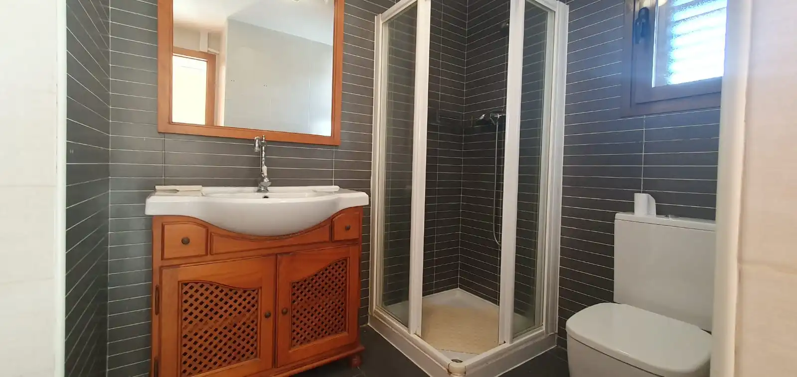 Bathroom of Detached homes for sale in Gandia  with Air Conditioner, Heating and Private garden