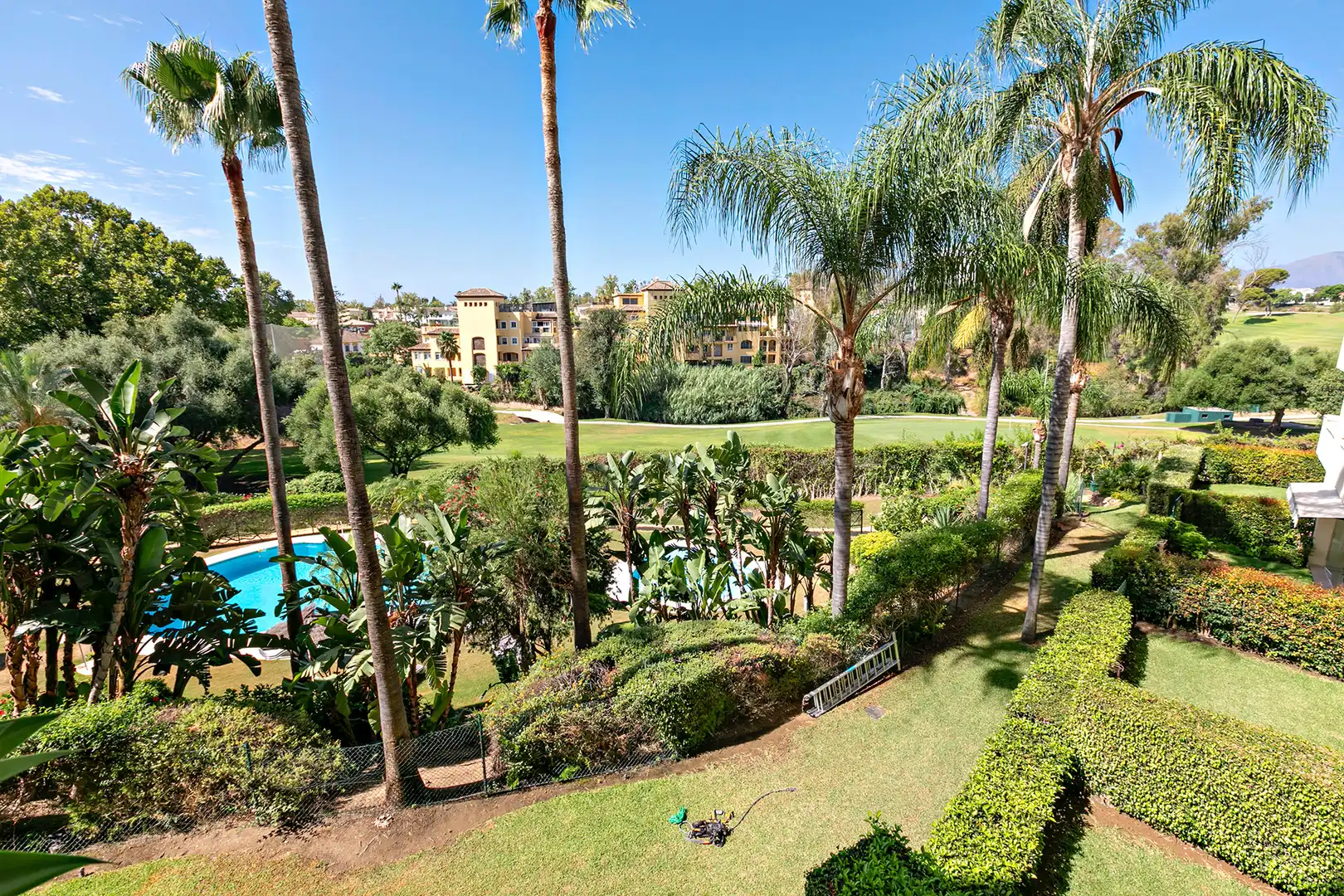 Jardín de Apartamento en venta en Marbella con Terraza y Internet