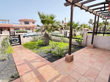 Bungalow avec piscine à vendre à Calle Calle Majanicho