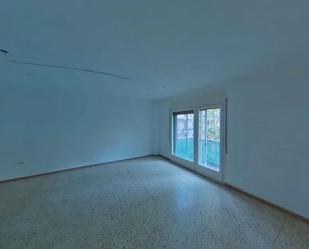 Living room of Flat for sale in Figueres