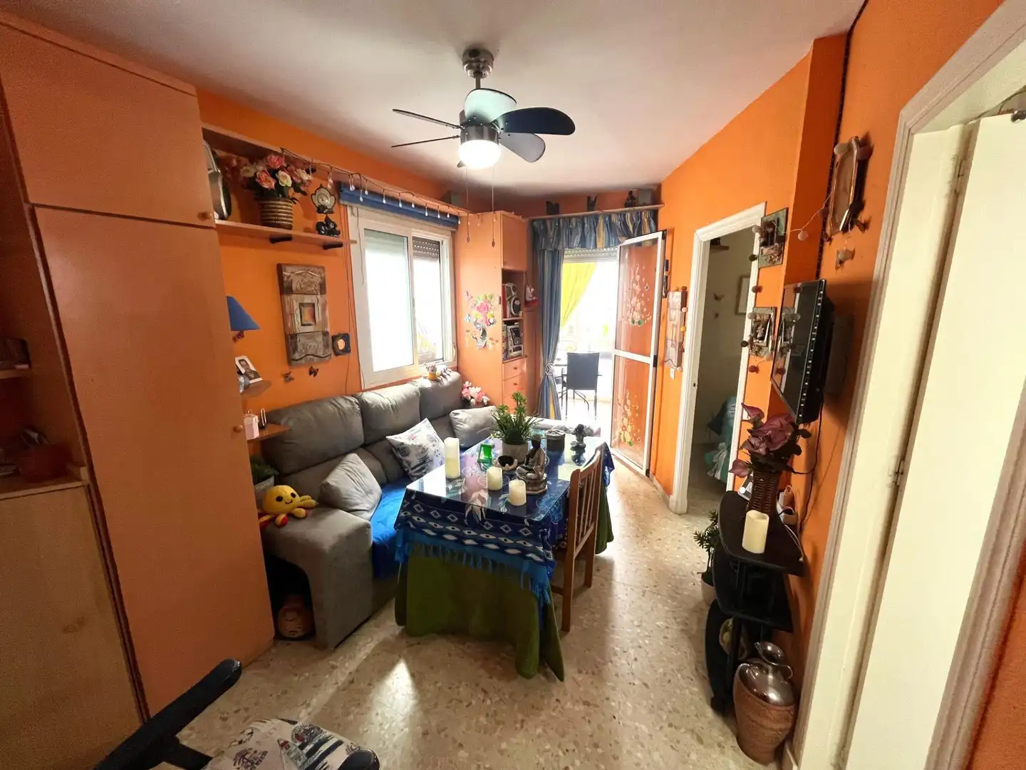 Wohnzimmer von Wohnung zum Verkauf in El Portil mit Möbliert, Balkon und Gemeinschaftspool