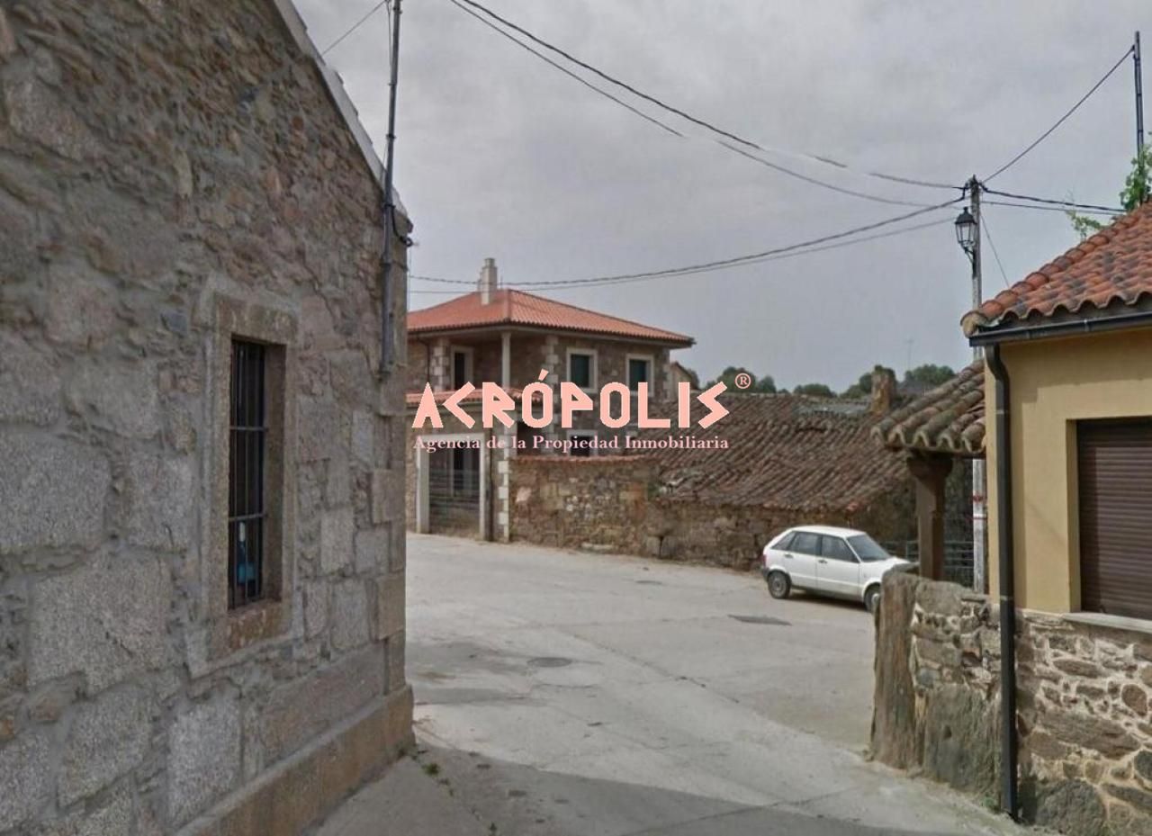 Casa adosada en venda en Villadepera amb Calefacció