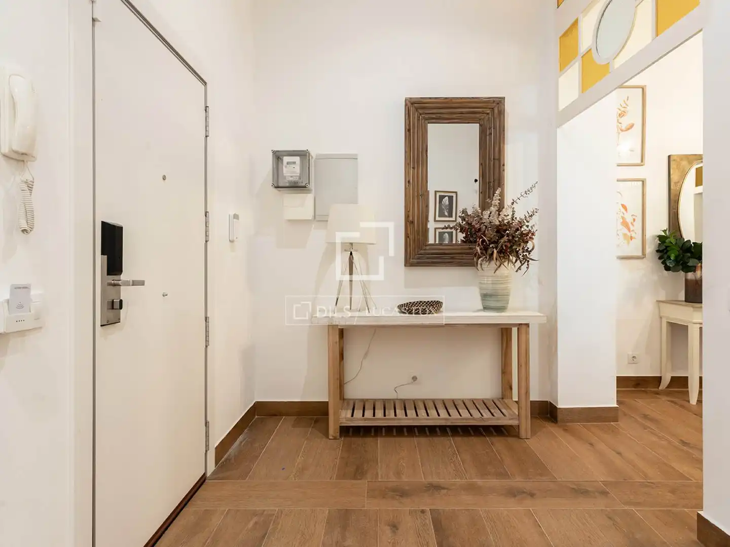 Piso en venta en Barcelona con Aire acondicionado, Terraza y Amueblado