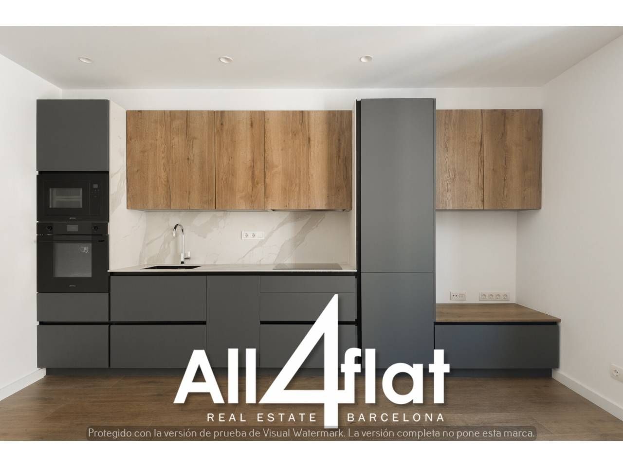 Cuina de Àtic en venda en  Barcelona Capital amb Aire condicionat, Calefacció i Parquet