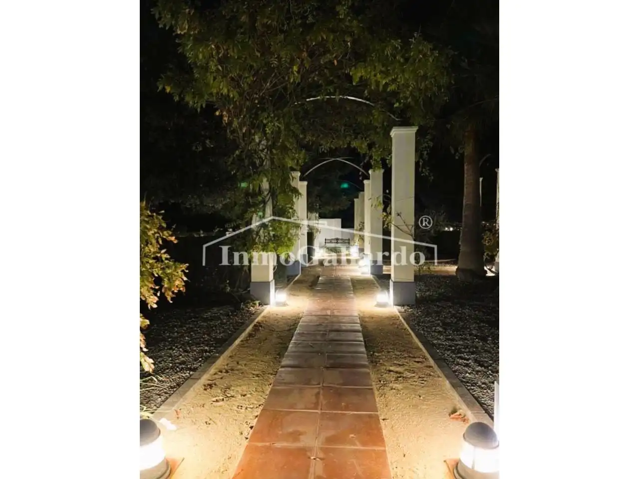 Exterior view of Buildings for sale in Lucena