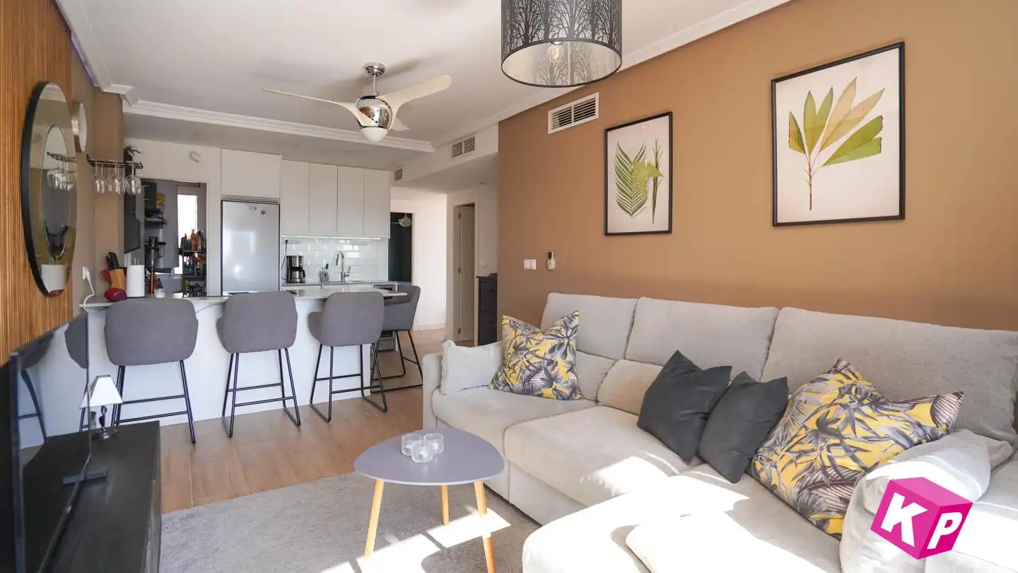 Wohnzimmer von Wohnung zum Verkauf in Santa Pola mit Klimaanlage, Heizung und Terrasse
