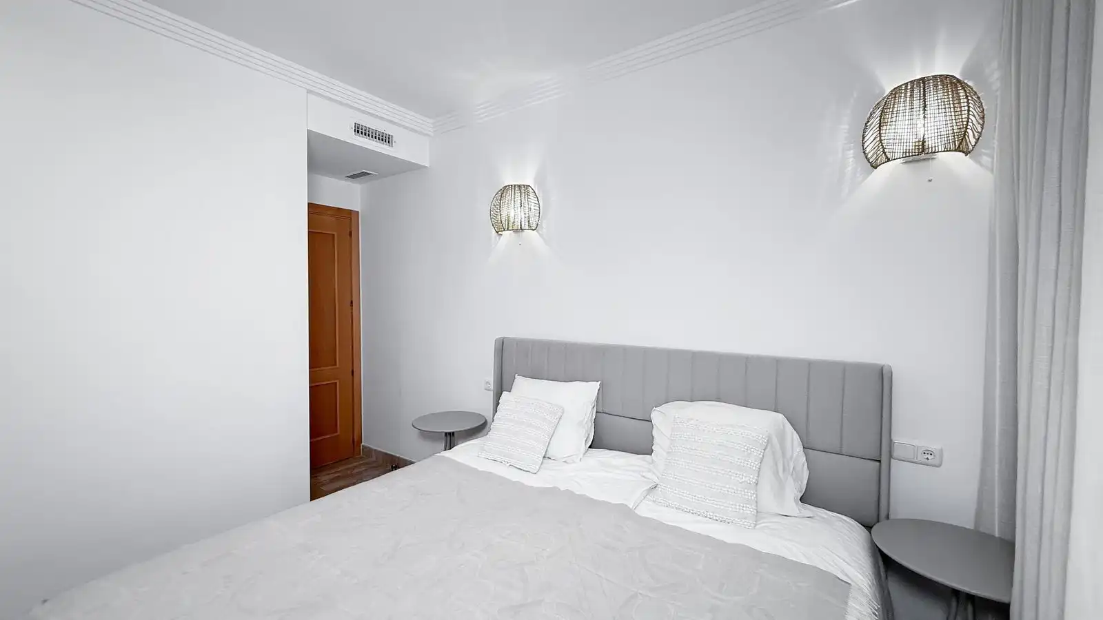 Piso con piscina en venta en Estepona Pueblo, imagen 31