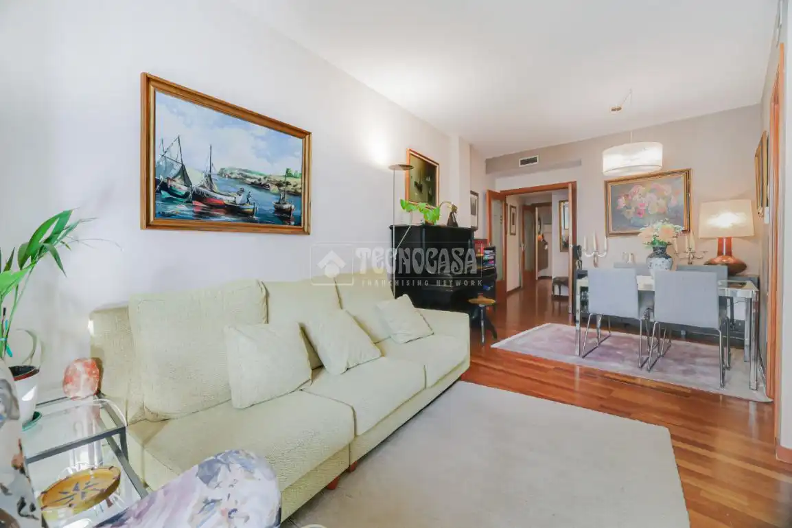 Sala de estar de Piso en venta en Barcelona con Balcón
