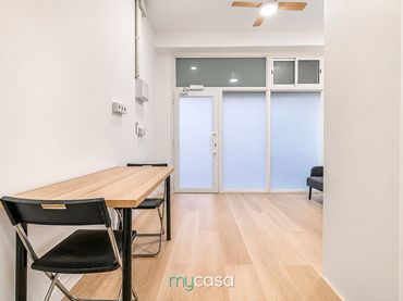 Local comercial en venta en Avinguda de Ballester