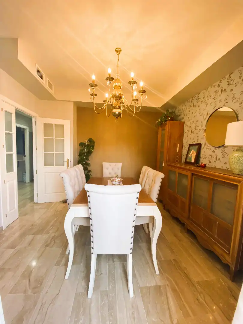 Comedor de Casa o chalet en venta en Dos Hermanas con Aire acondicionado, Jardín privado y Terraza