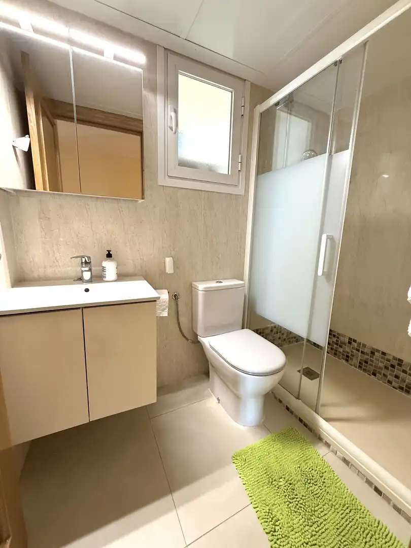 Bany de Apartament en venda en Eivissa amb Aire condicionat, Calefacció i Jardí privat