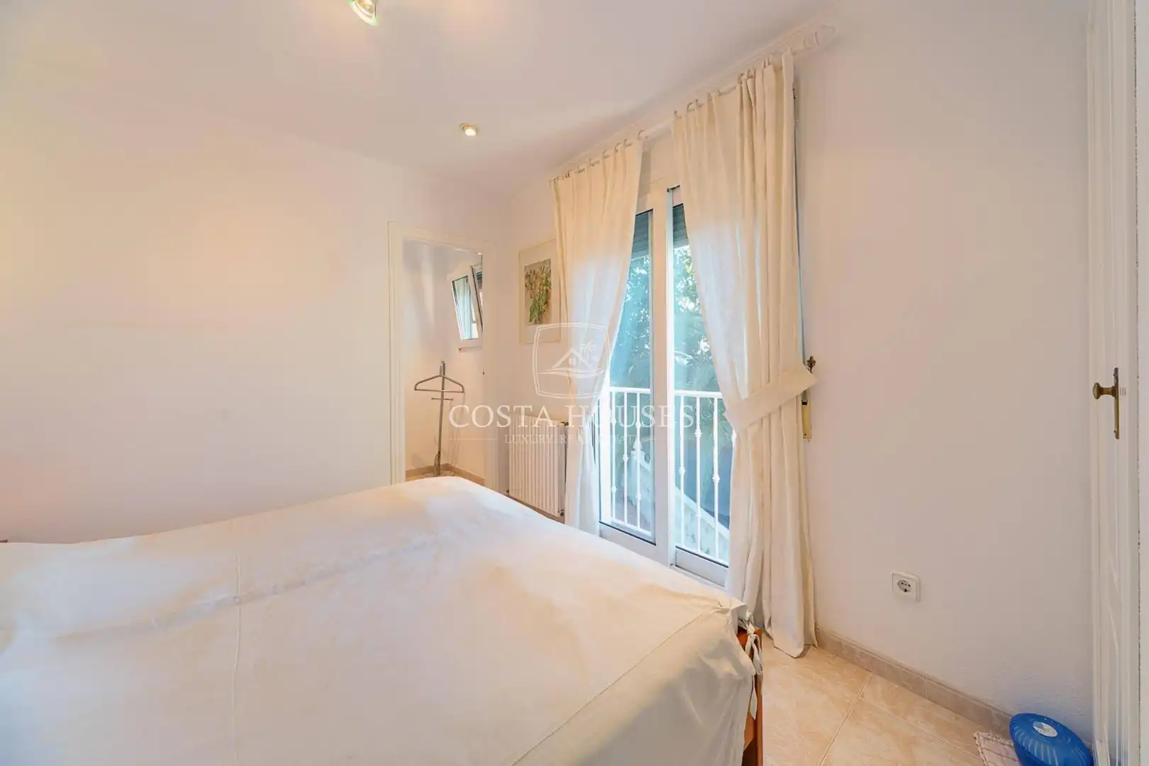 Bedroom of Houses for sale in Dénia  with Air Conditioner, Heating and Private garden
