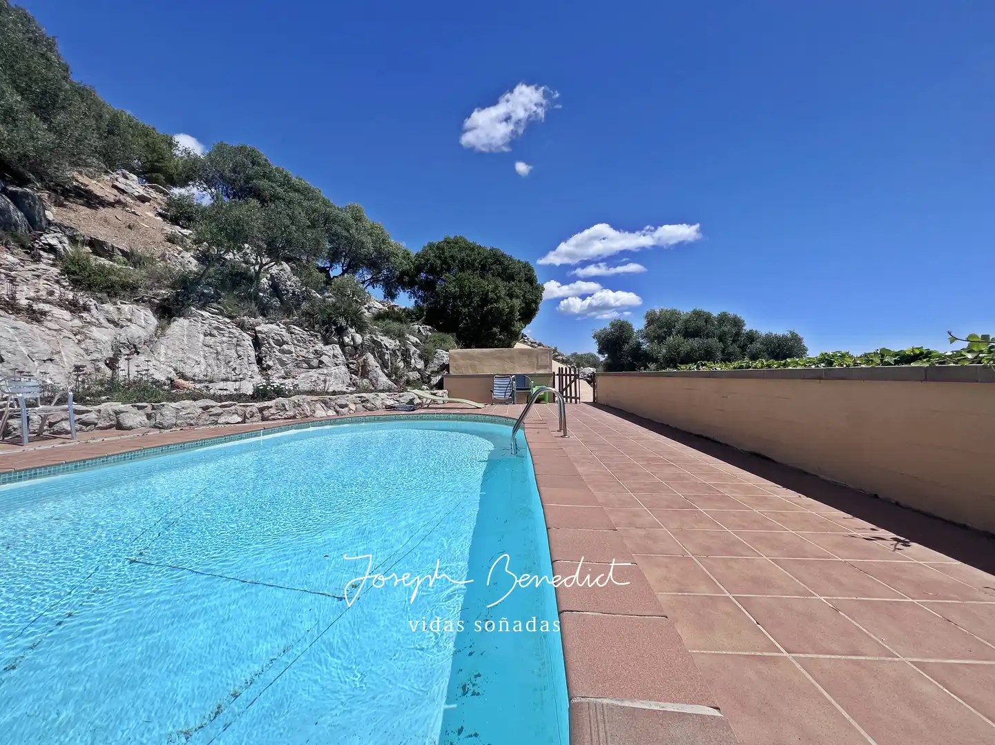 Piscina de Piso en venta en Castelldefels con Terraza, Horno y Balcón