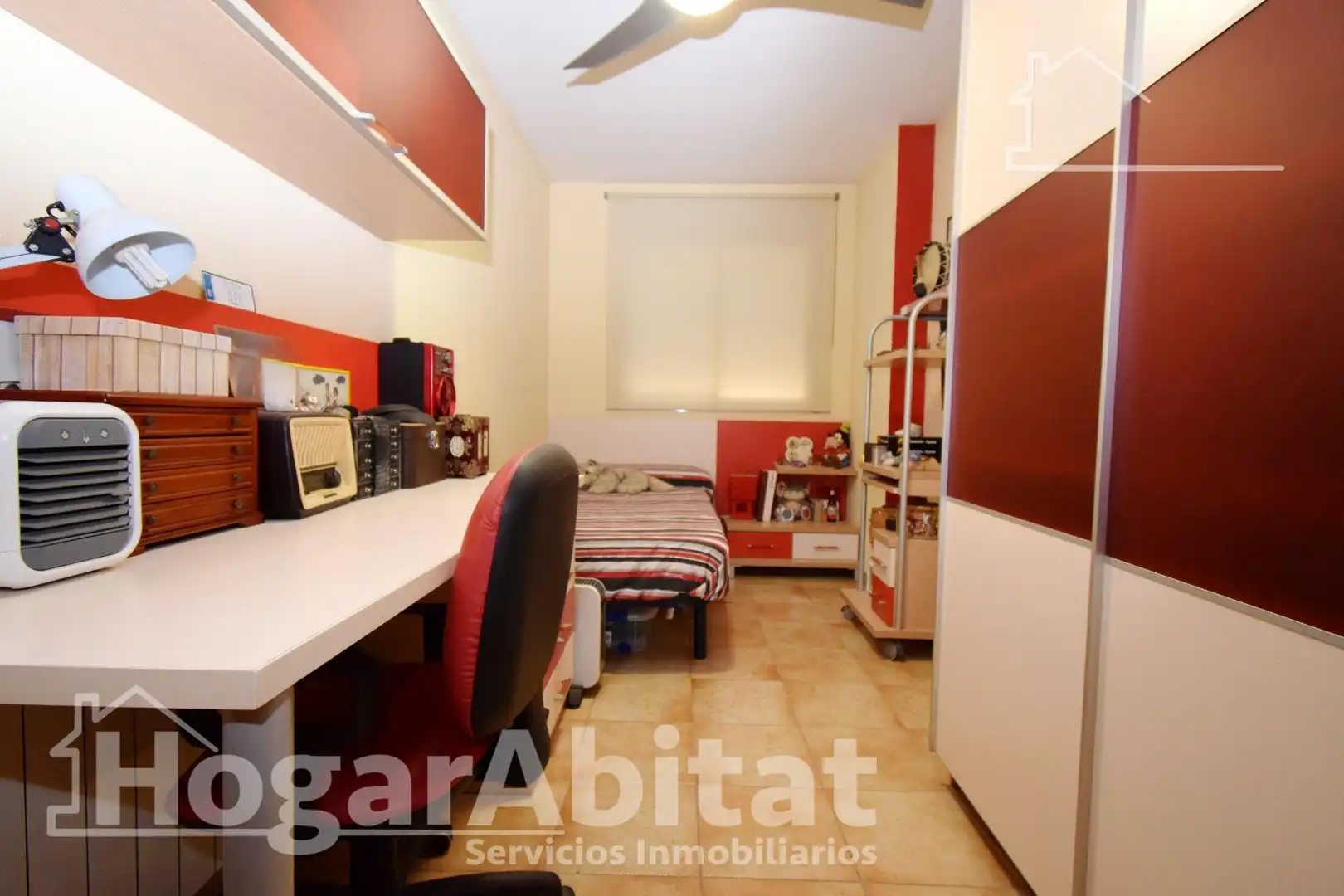 Adossat amb terrassa en venda a Calle Vicente Andrés Estellés, imagen 21