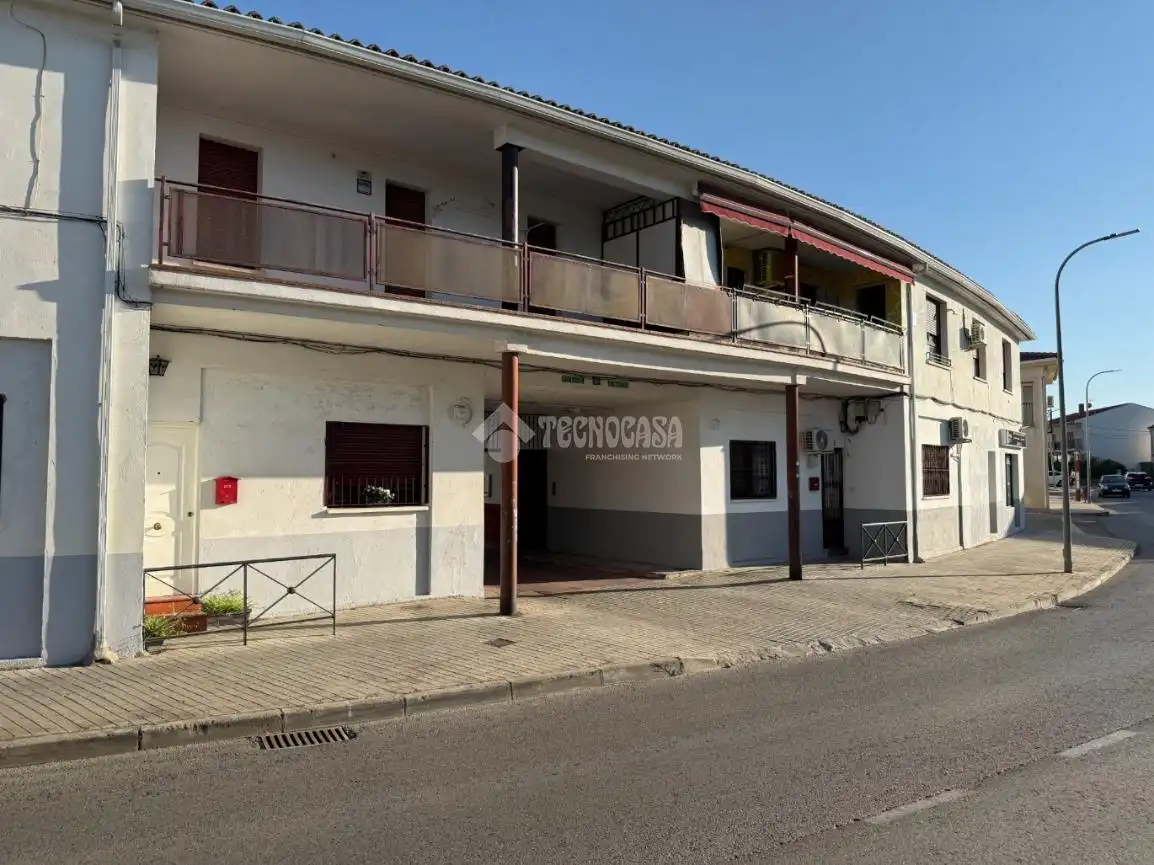 Flat for sale in Torres de la Alameda