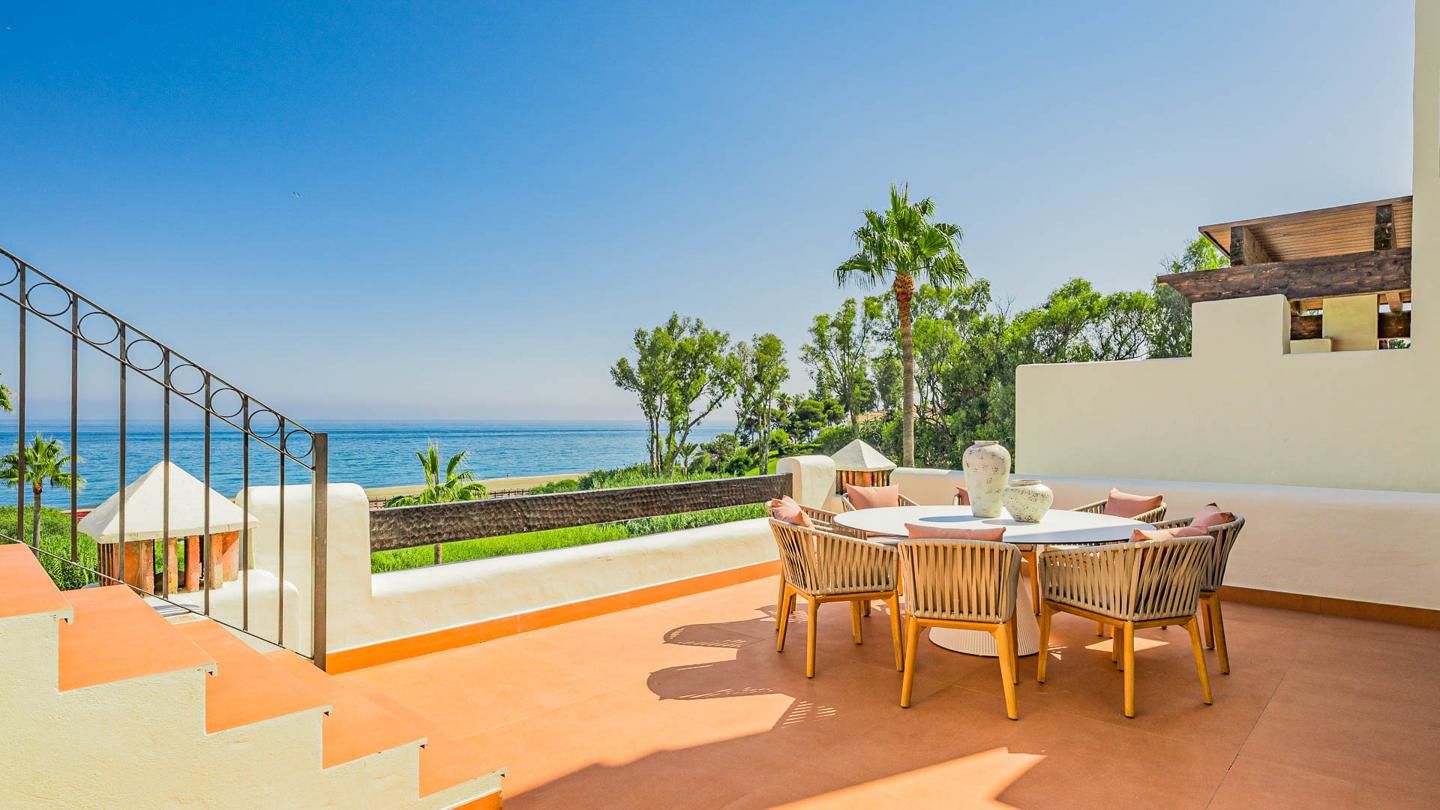 Terrace of Attic for sale in Estepona  with Air Conditioner, Heating and Private garden