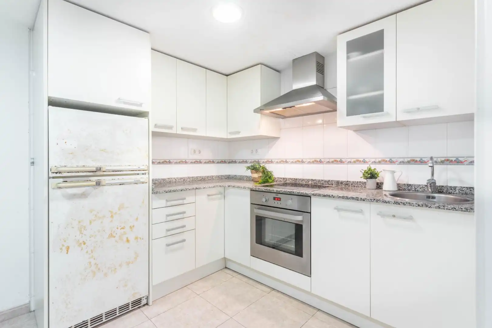 Cocina de Apartamento en venta en Ribadesella con Calefacción y Balcón