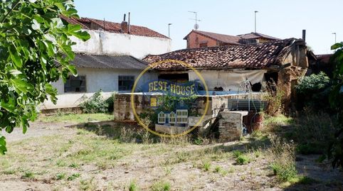 Foto 2 de Casa o xalet en venda a Armunia, León Capital