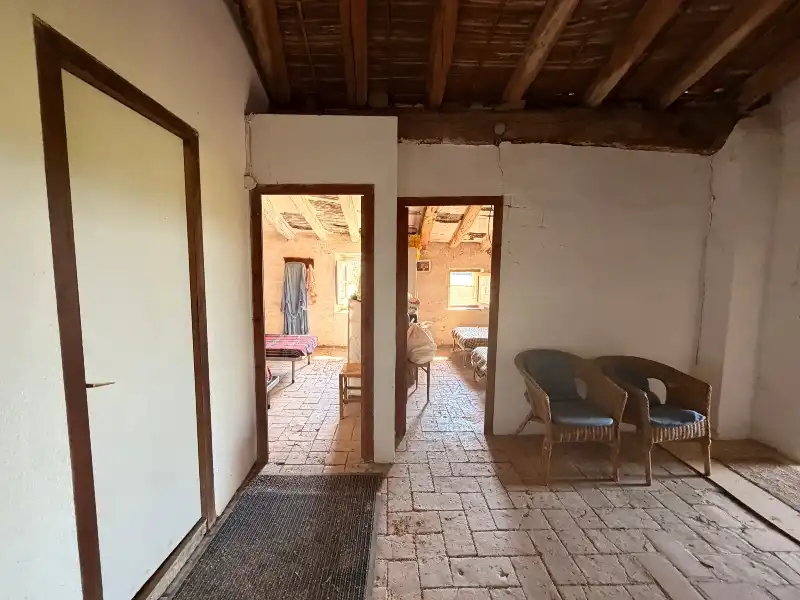 Country house zum Verkauf in La Tallada d'Empordà mit Privatgarten, Terrasse und Abstellraum