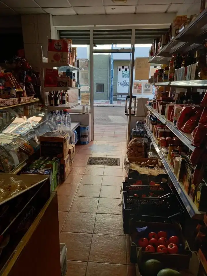 Local comercial en venda a Calle Corpus Christi 67 24010 San Andres Del Rabanedo, imagen 2
