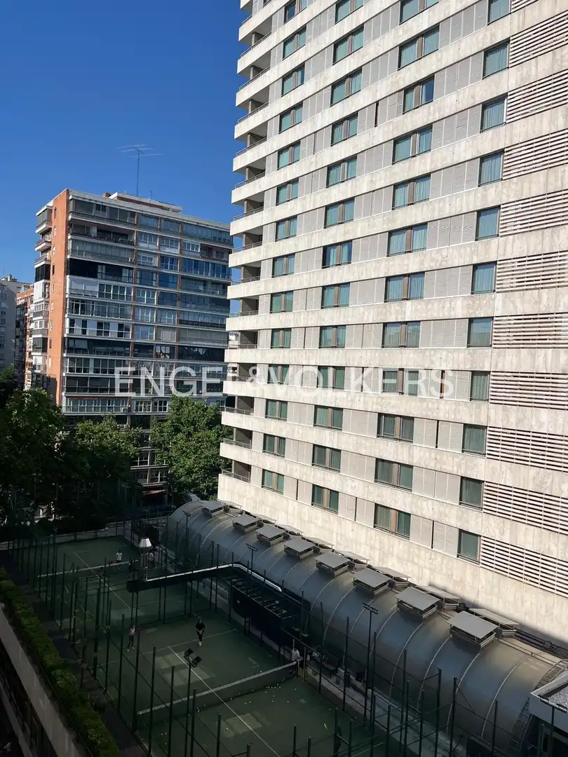 Exterior view of Flat for rent in Madrid  with Air Conditioner, Heating and Terrace
