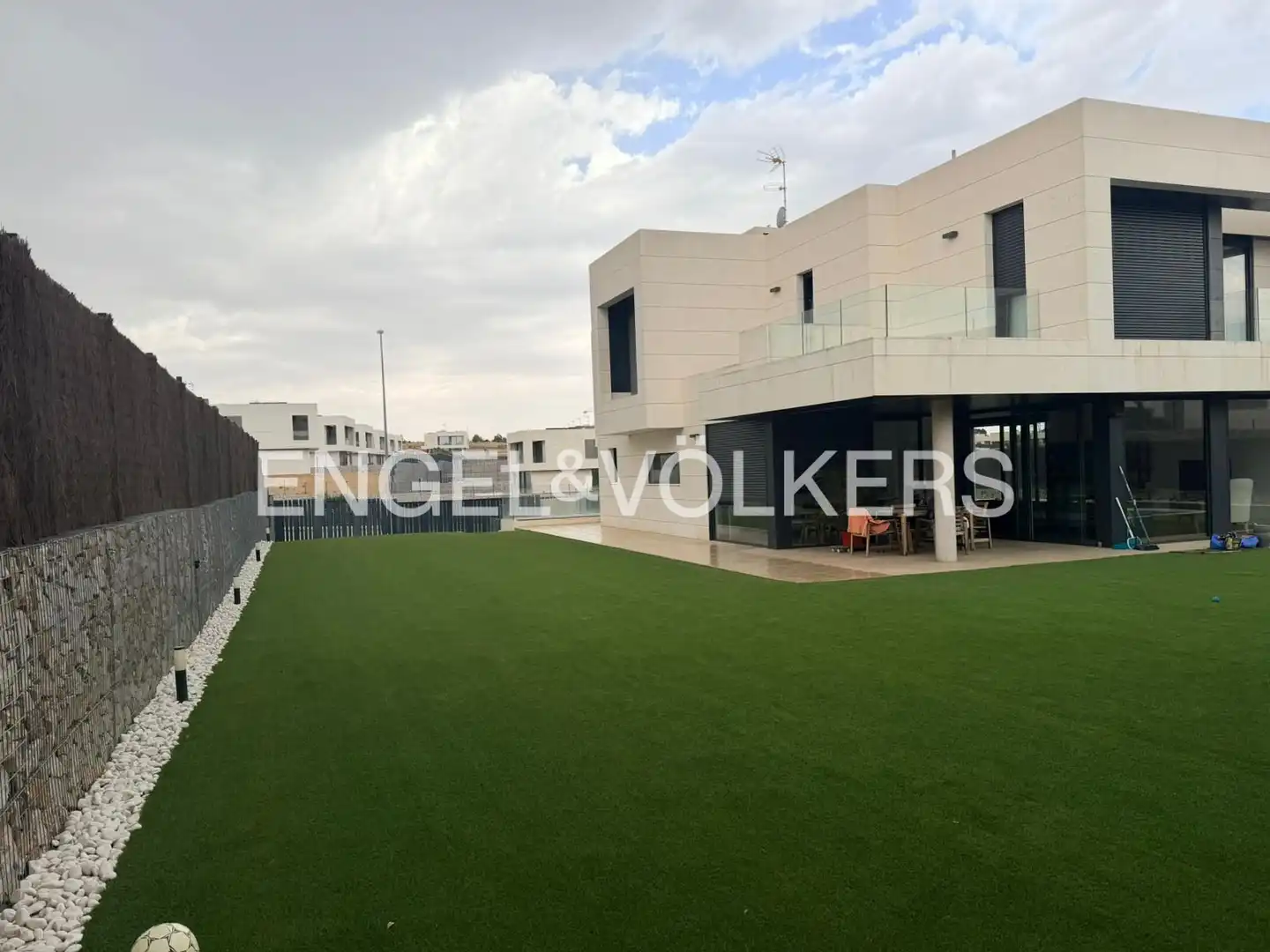 Casa o chalet de alquiler en Majadahonda con Aire acondicionado, Calefacción y Jardín privado